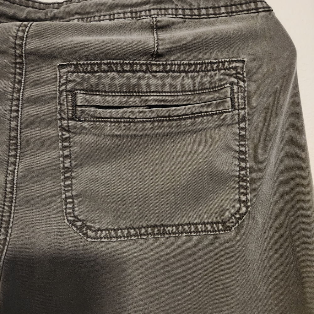 American Eagle Gray Wide Leg Cargo Pants Size 4 Women's Lyocell - Picture 4 of 11